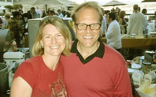 Image of Alton Brown and Deanna Brown
