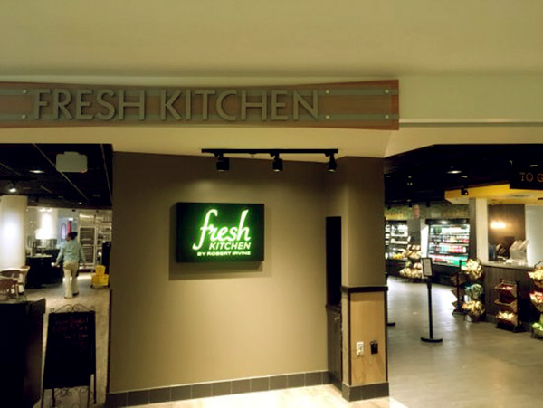 Image of Robert Irvine restaurant Fresh Kitchen located in the Pentagon
