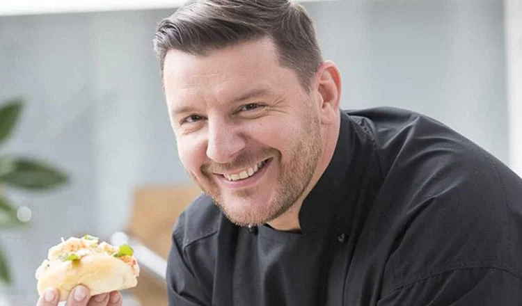 Manu Feildel