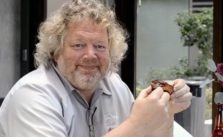 Photo of chef, Tom Douglas.